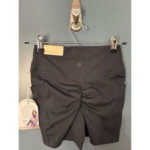 NEW with tags Blogilates Women's Small High-Waist Crisscross Scrunch Bike Shorts